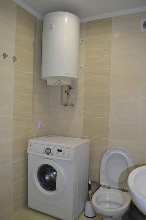 Apartment On Pribuzhskaya 2 Khmelʼnytsʼkyy エクステリア 写真